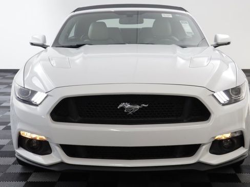 Used 2017 Ford Mustang GT Premium RWD image 20