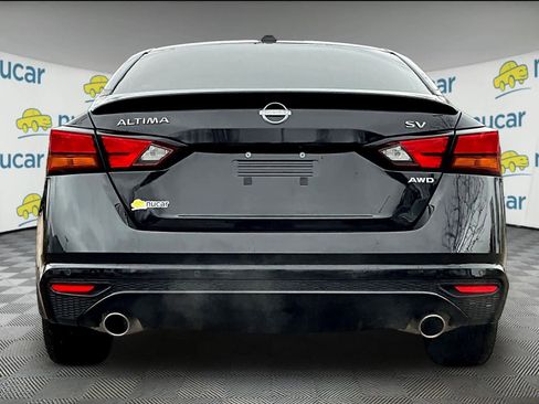 Used 2025 Nissan Altima 2.5 SV w/ SV Special Edition Package image 5