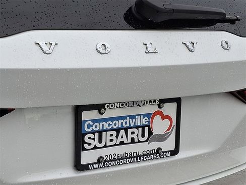 Used 2020 Volvo V60 T5 Cross Country image 29