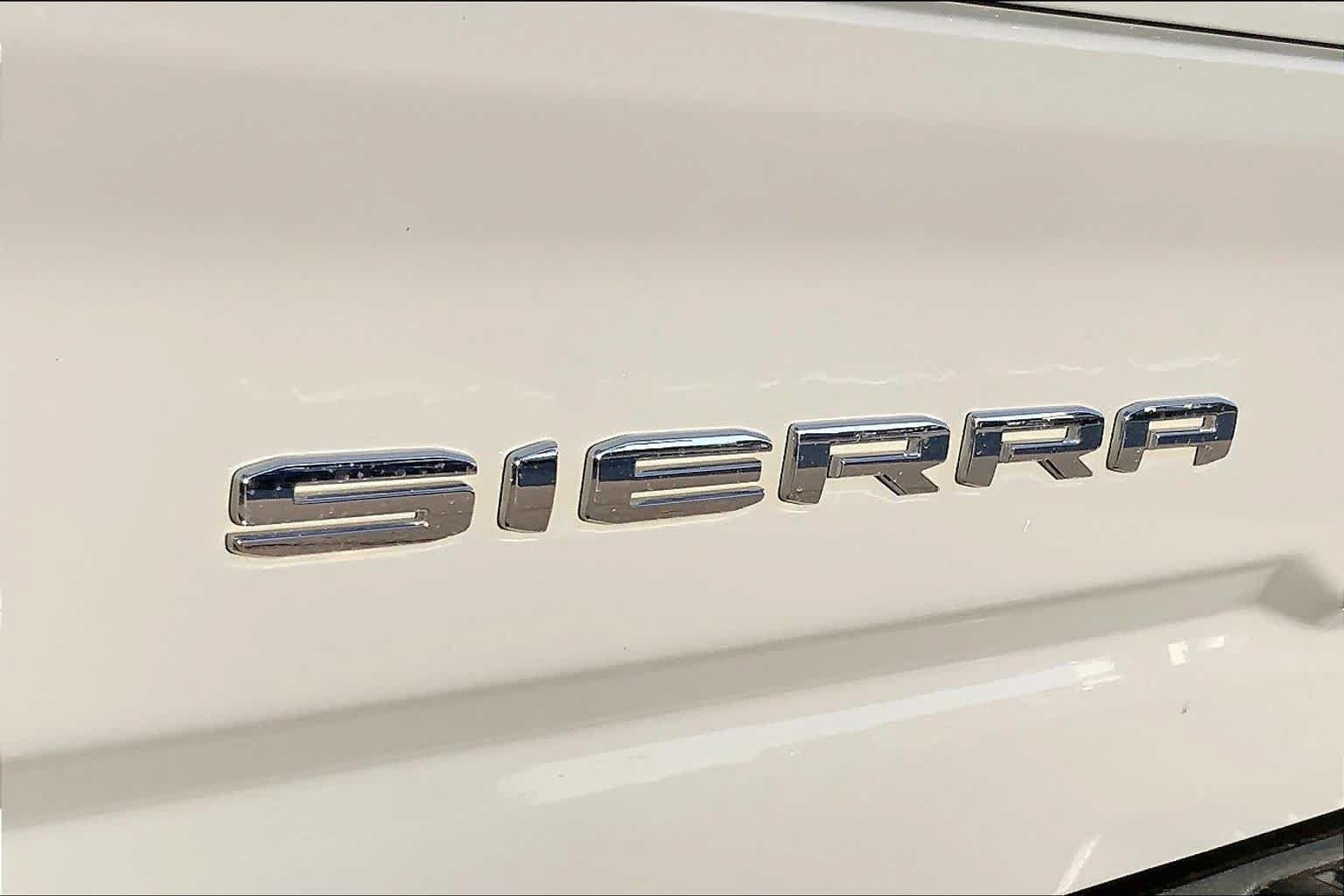 Certified 2024 GMC Sierra 2500 AT4X AWD/4WD image 30