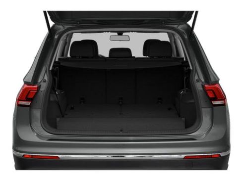 Used 2019 Volkswagen Tiguan S w/ Driver Assistance Package FWD image 12