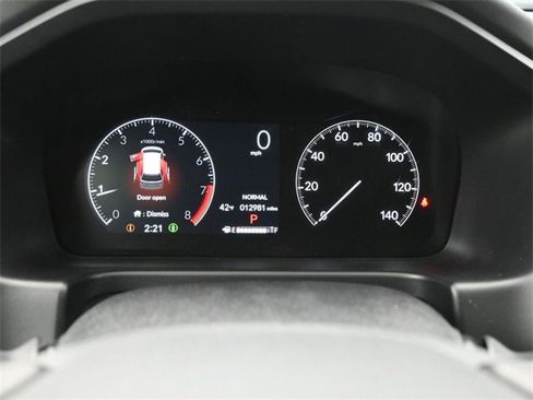 Used 2025 Honda Odyssey Elite image 31