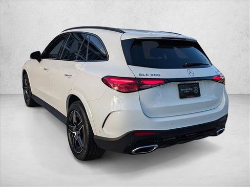 Used 2026 Mercedes-Benz GLC 300 4MATIC image 8
