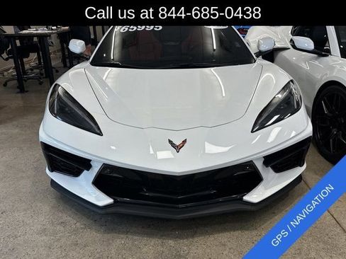 Used 2022 Chevrolet Corvette Stingray Preferred Cpe w/ Battery Protection Package RWD image 2