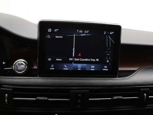 Used 2022 Lincoln Corsair Reserve w/ Sport Package image 23