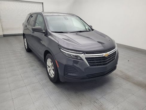 Used 2022 Chevrolet Equinox LS w/ LS Convenience Package FWD image 13