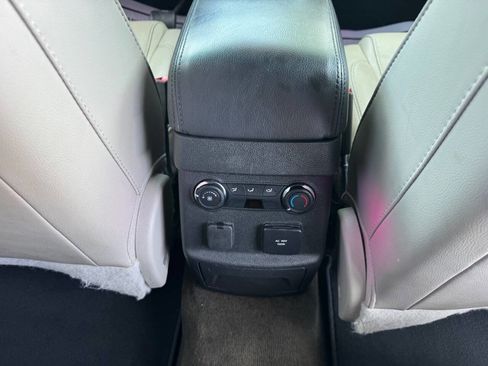 Used 2013 Ford Explorer Limited AWD/4WD image 32