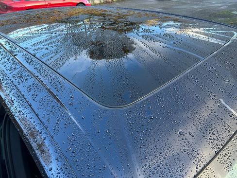 Used 2019 Porsche Cayenne image 29