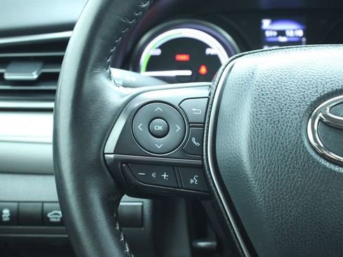 Used 2022 Toyota Camry SE image 22