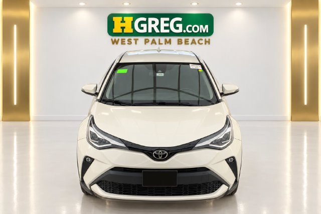 Used 2020 Toyota C-HR Limited FWD image 7