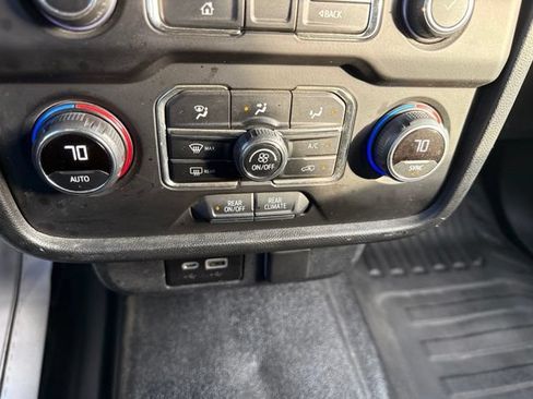 Used 2022 Chevrolet Tahoe 4WD w/ Remote Keyless Entry Package image 18