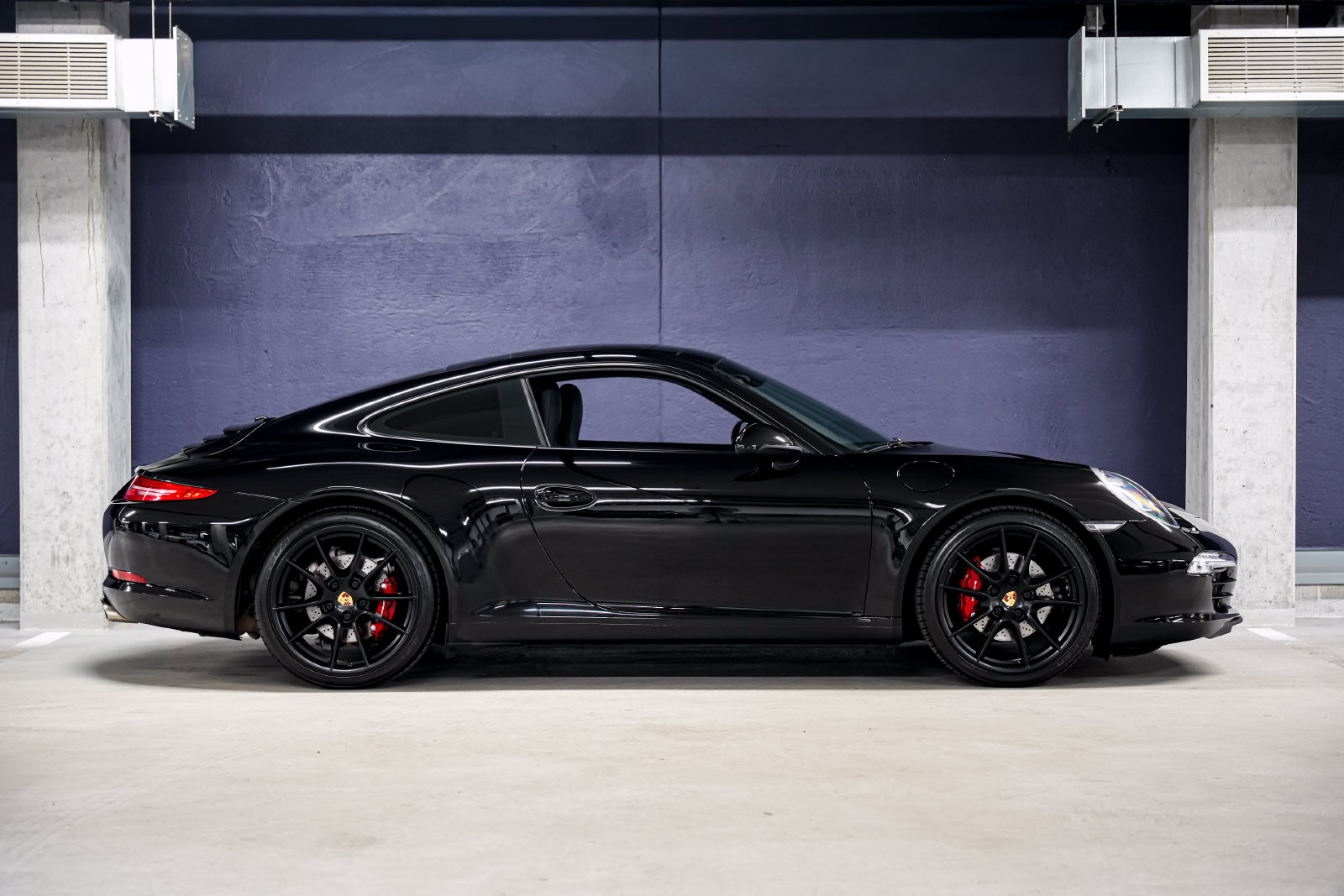 Used 2014 Porsche 911 Carrera RWD image 2