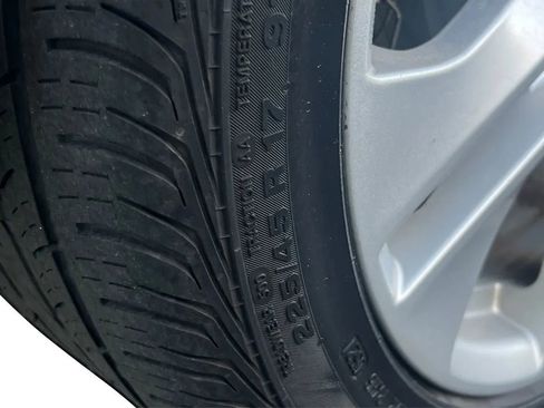 Used 2013 Mercedes-Benz C 250 Sedan image 55