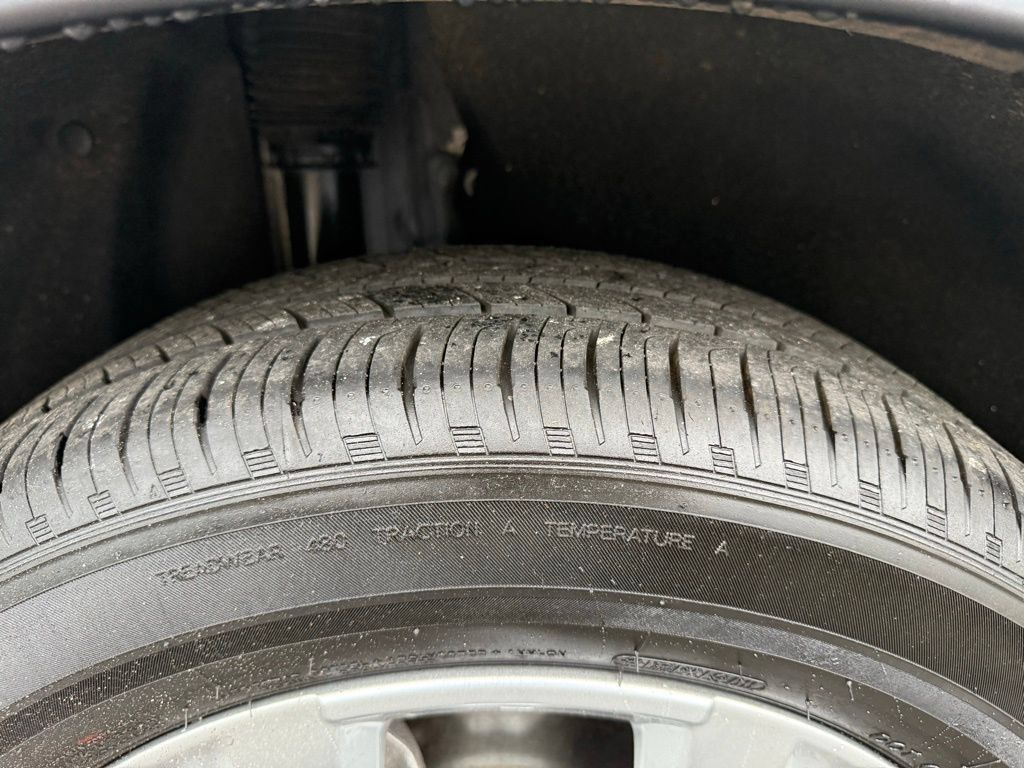 Used 2025 Honda HR-V LX image 30