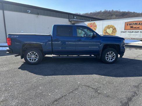 Used 2017 Chevrolet Silverado 1500 LT w/ All Star Edition image 5
