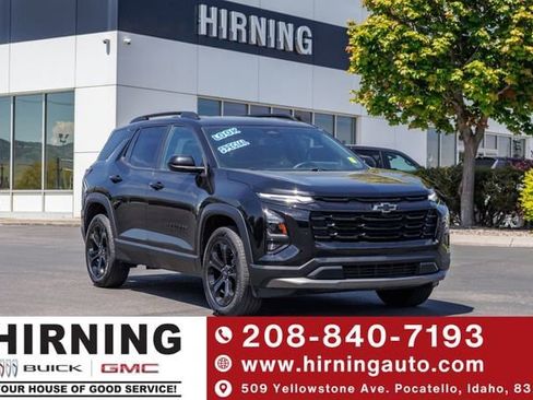 Used 2025 Chevrolet Equinox LT w/ Convenience Package II AWD/4WD image 1