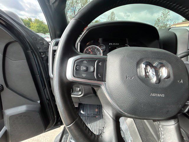 Used 2024 RAM 3500 Big Horn w/ Night Edition AWD/4WD image 30
