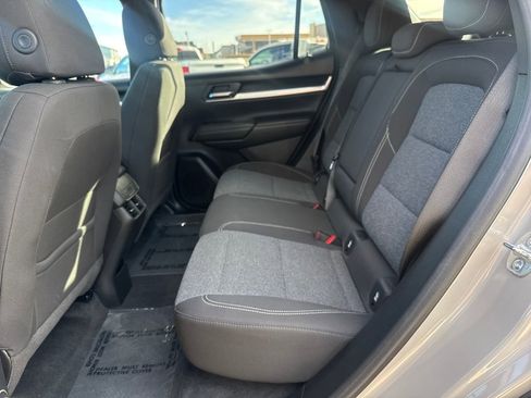 Used 2025 GMC Terrain Elevation image 27