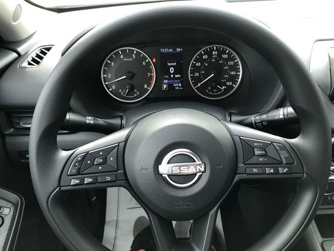 New 2025 Nissan Sentra S image 24