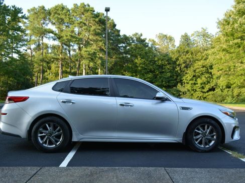 Used 2019 Kia Optima LX FWD image 5