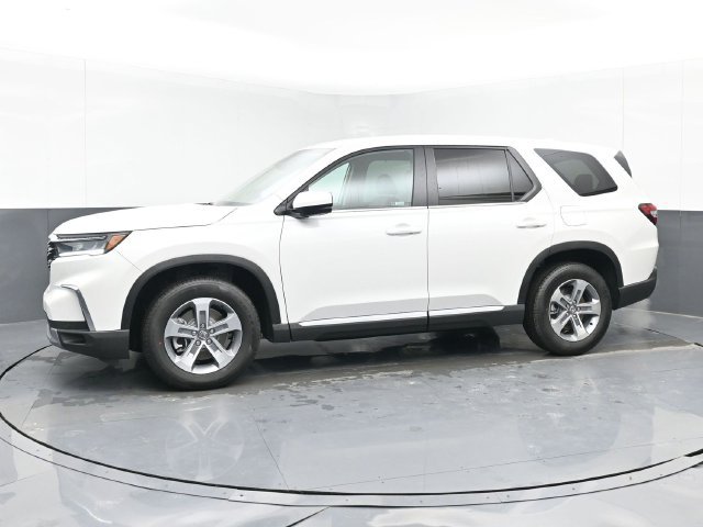 Used 2025 Honda Pilot EX-L image 11