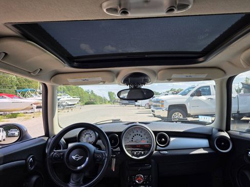 Used 2013 MINI Cooper Hardtop FWD image 15