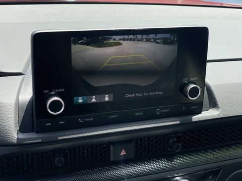 Certified 2023 Honda CR-V EX image 9