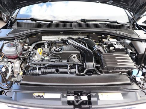Used 2024 Volkswagen Jetta SE FWD image 46