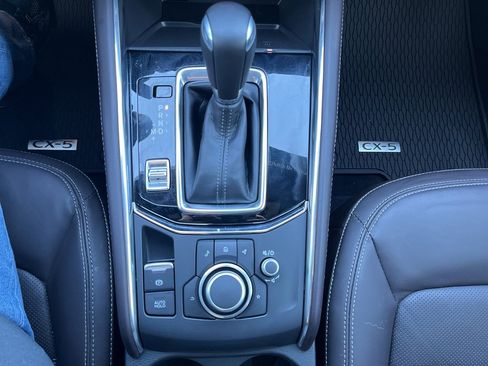 Certified 2025 MAZDA CX-5 Signature image 19