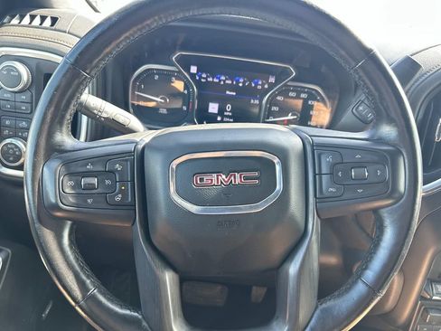 Used 2022 GMC Sierra 2500 AT4 w/ AT4 Premium Plus Package AWD/4WD image 44