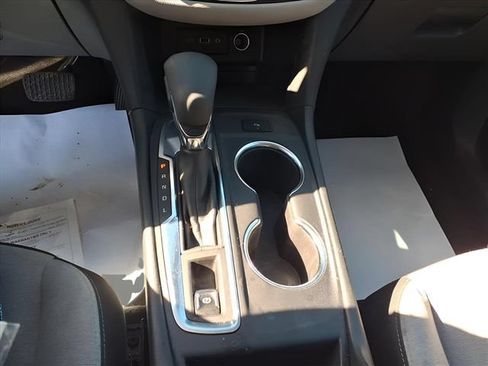 Used 2024 Chevrolet Equinox LT FWD image 13