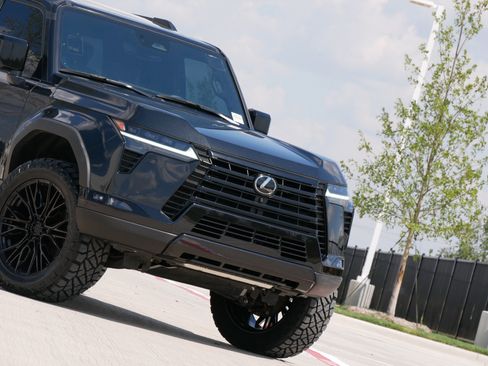 Used 2025 Lexus GX 550 AWD/4WD image 41