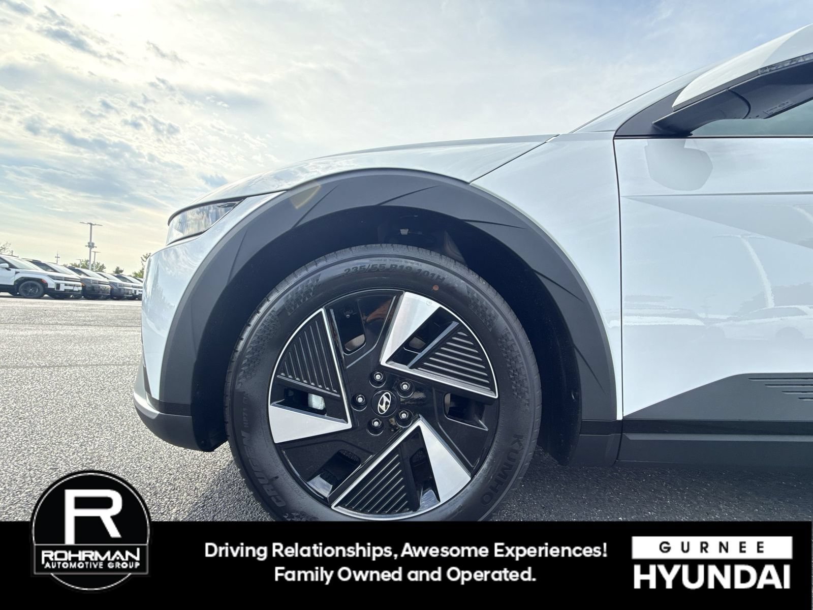 New 2026 Hyundai Ioniq 5 SE AWD/4WD image 11