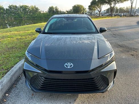 Used 2026 Toyota Camry LE w/ Convenience Package FWD image 9