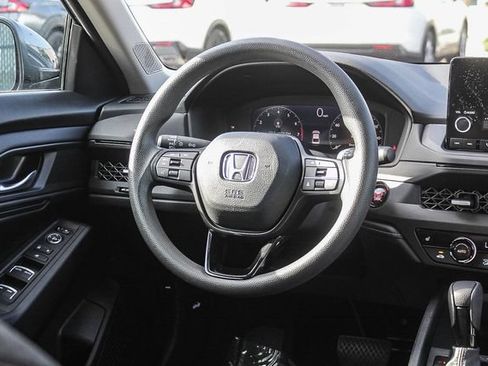 Used 2023 Honda Accord EX image 19