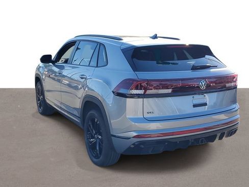 New 2026 Volkswagen Atlas Cross Sport SEL R-Line image 3