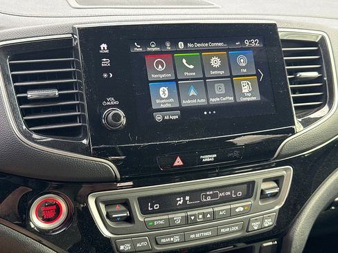 Used 2020 Honda Passport Touring image 13