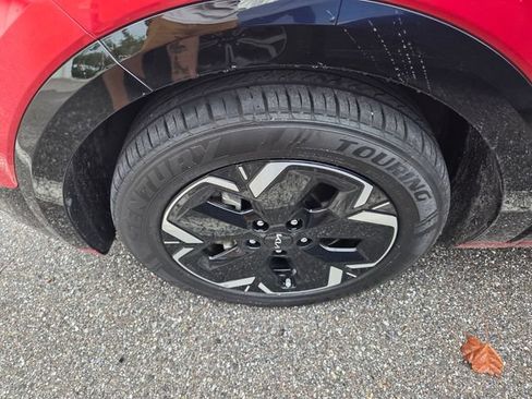 Used 2023 Kia Niro Wind FWD image 4