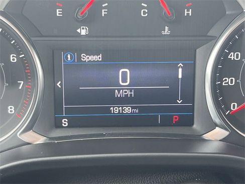 Used 2023 GMC Acadia SLE w/ Driver Convenience Package image 12