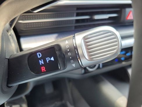 New 2025 Hyundai Ioniq 6 SE RWD image 18