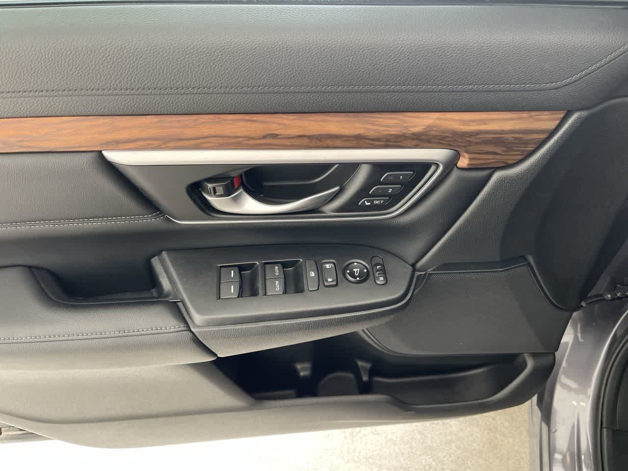 Used 2021 Honda CR-V Touring image 13