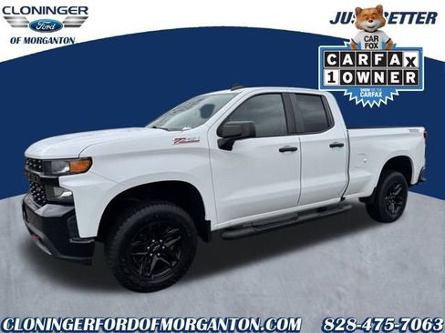 Used 2020 Chevrolet Silverado 1500 Custom Trail Boss w/ Custom Convenience Package image 4