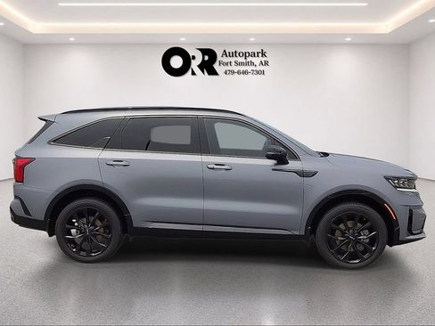 Used 2022 Kia Sorento SX AWD/4WD image 5