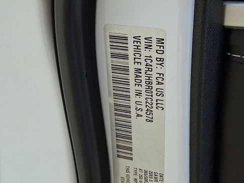 New 2026 Jeep Grand Cherokee Limited image 19