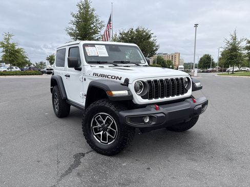 Used 2026 Jeep Wrangler Rubicon w/ Safety Group AWD/4WD image 2