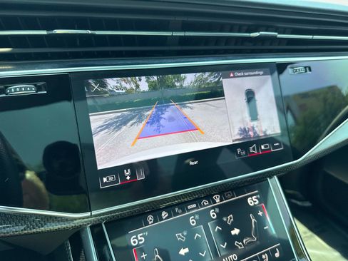 Used 2023 Audi SQ7 Prestige w/ Sport Package AWD/4WD image 23