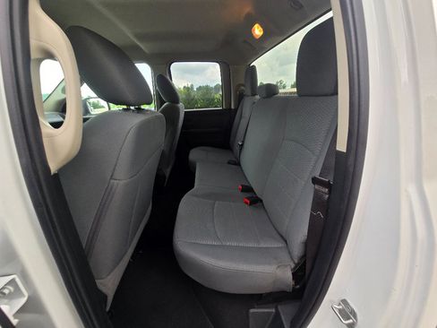 Used 2018 RAM 1500 Express w/ Express Value Package AWD/4WD image 16