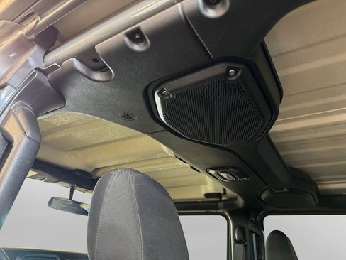 Used 2019 Jeep Wrangler Unlimited Sport AWD/4WD image 23