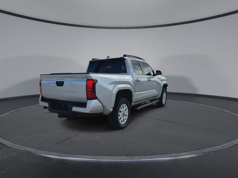 Used 2024 Toyota Tacoma SR5 image 8