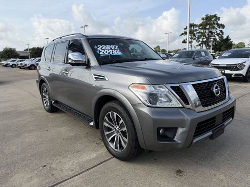 Used 2020 Nissan Armada SL RWD image 2